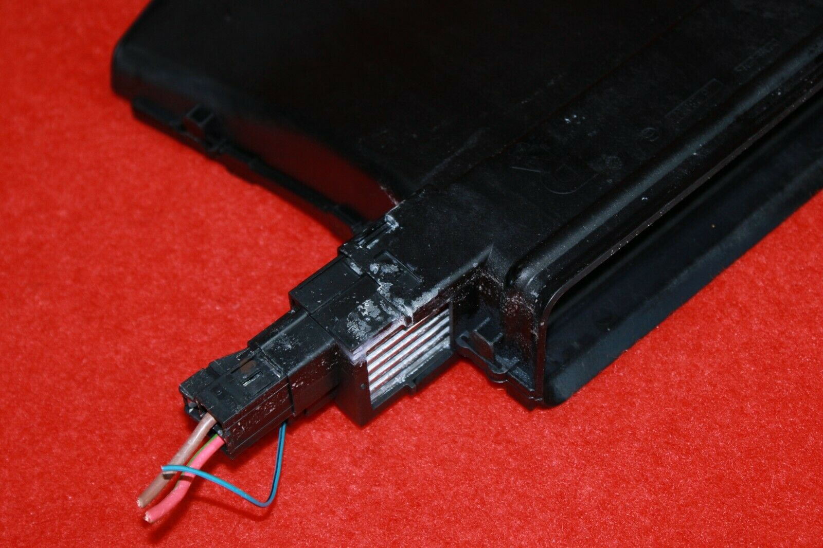 BMW E70 X5 X6 Right Passenger Center Pillar Heater Air Vent Flow Trim Panel - Image 5